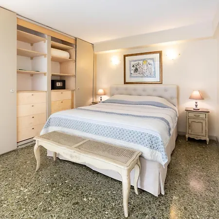 Beachside Bungalows Athens Room photo