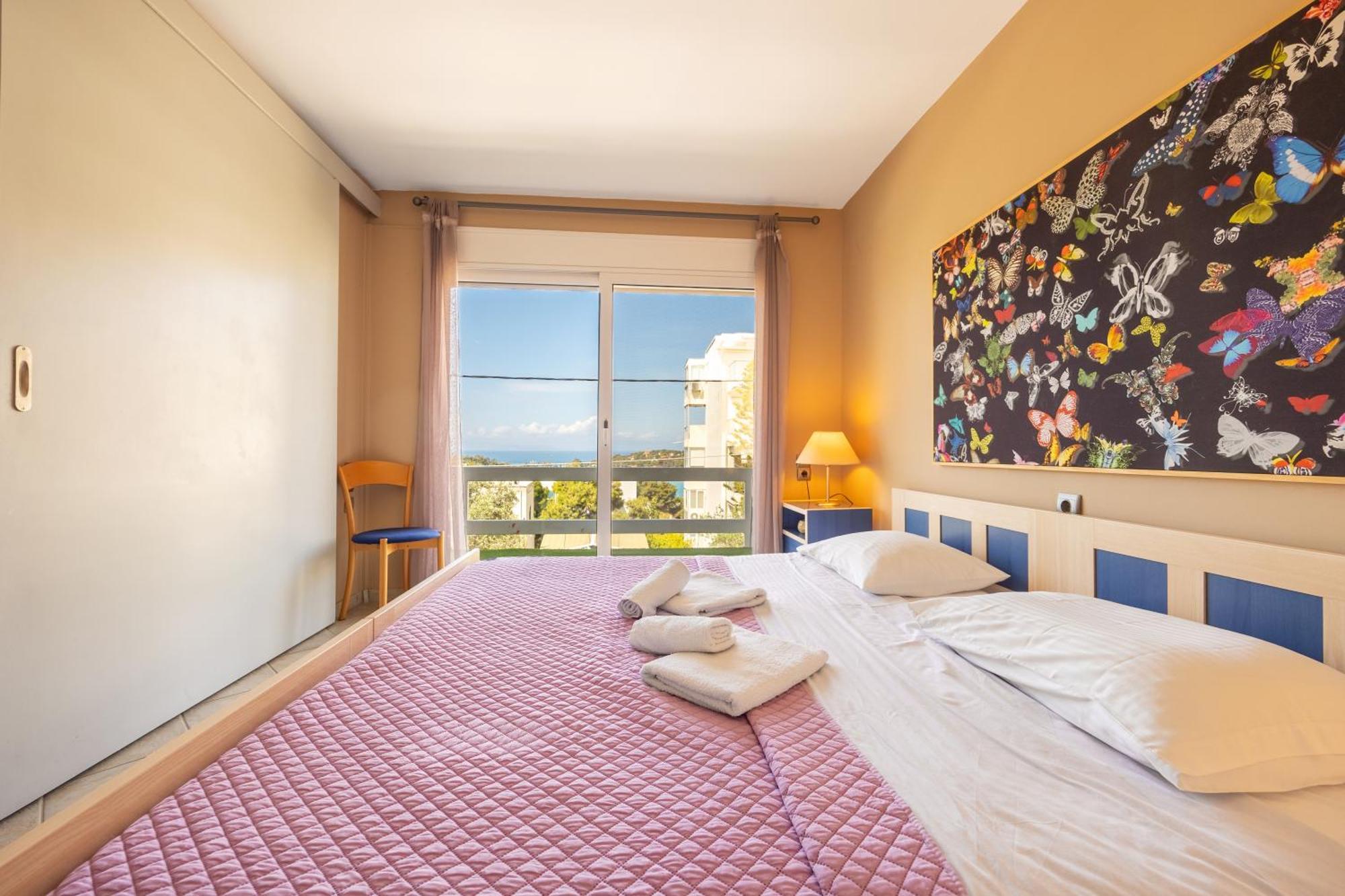 Beachside Athen